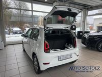 Gebraucht VW e-up! Style 61 kW (83 PS) 2022 Weiß Kleinwagen