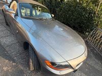 Gebraucht BMW Z4 192 PS (141 kW) 2003 Grau Cabrio