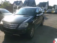 Gebraucht Mercedes ML280 190 PS (139 kW) 2009 Schwarz SUV