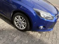 Gebraucht Ford Focus 100 PS (73 kW) 2014 Blau Limousine