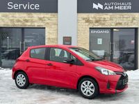 Gebraucht Toyota Yaris Basis 69 PS (50 kW) 2016 Rot Limousine