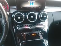 Gebraucht Mercedes C200 139 PS (102 kW) 2016 Blau Kombi