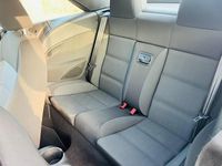 Gebraucht VW Eos Basis 160 PS (117 kW) 2011 Grau Cabrio