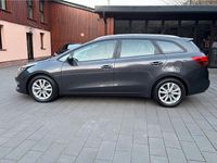 Gebraucht Kia Ceed Edition 7 135 PS (99 kW) 2017 Grau Kleinwagen