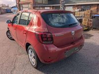 Gebraucht Dacia Sandero 75 PS (55 kW) 2017 Rot Limousine