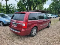 Gebraucht Chrysler Town & Country 287 PS (211 kW) 2016 Rot Van / Kleinbus