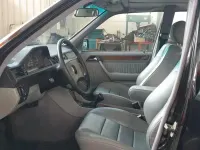 Gebraucht Mercedes E300 Sportline 220 PS (161 kW) 1991 Schwarz Limousine