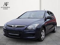 Gebraucht Hyundai i30 110 PS (80 kW) 2008 Blau Limousine