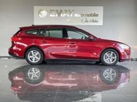Gebraucht Ford Focus 125 PS (91 kW) 2019 Rot Kombi