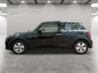 Gebraucht Mini Cooper 136 PS (100 kW) 2023 Schwarz Kleinwagen