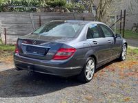 Gebraucht Mercedes C220 170 PS (125 kW) 2009 Tenoritgrau Limousine