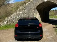 Używany Ford Focus ST 250 KM (183 kW) 2015 Czarny Hatchback