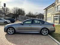 gebraucht BMW M550 550 d xDrive Lim. AHK S-Dach M-Sportpaket 8-Fach B