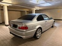 Gebraucht BMW 330 231 PS (169 kW) 2001 Silber Coupé