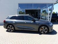 Gebraucht Audi e-tron S-Line 300 kW (408 PS) 2023 Grau SUV