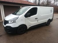 Gebraucht Renault Trafic Komfort 145 PS (106 kW) 2017 Weiß Van / Kleinbus