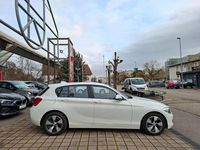 Gebraucht BMW 118 Advantage 136 PS (100 kW) 2018 Weiß Kleinwagen