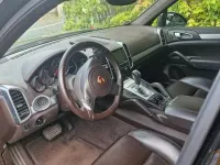 Second-hand Porsche Cayenne 245 CP (180 kW) 2011 Negru SUV