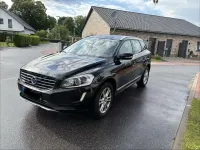 Gebraucht Volvo XC60 Summum 150 PS (110 kW) 2015 Schwarz SUV