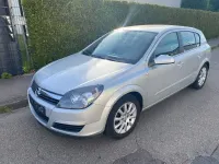 Gebraucht Opel Astra 105 PS (77 kW) 2004 Silber Limousine