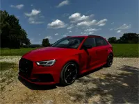 Gebraucht Audi RS3 Comfort 400 PS (294 kW) 2019 Rot Limousine