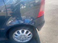 Gebraucht Mercedes A140 82 PS (60 kW) 2000 Blau Limousine