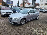Gebraucht Audi A3 Ambiente 125 PS (91 kW) 2015 Silber Limousine
