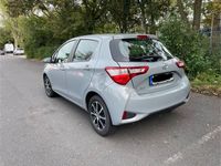 gebraucht Toyota Yaris 1,5 - 111PS - Sitzheizung- Kamera - TeamD