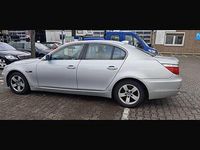 Gebraucht BMW 523 190 PS (139 kW) 2007 Silber Limousine