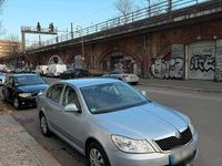 Gebraucht Skoda Octavia 102 PS (75 kW) 2009 Silber Limousine