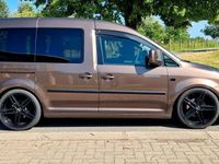 Gebraucht VW Caddy 140 PS (102 kW) 2013 Braun Van / Kleinbus