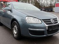 Gebraucht VW Jetta 105 PS (77 kW) 2006 Grün Limousine