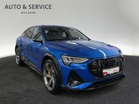Gebraucht Audi e-tron Ambiente 369 kW (503 PS) 2023 Individuallackierungen audi exclusive SUV