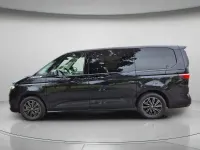 Gebraucht VW T7 150 PS (110 kW) 2024 Deep black perleffekt Van