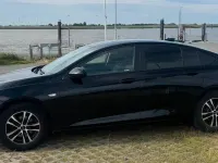 Gebraucht Opel Insignia 140 PS (102 kW) 2018 Schwarz Limousine