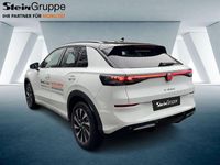 Gebraucht VW T-Roc R-line 150 PS (110 kW) 2026 Schwarz SUV