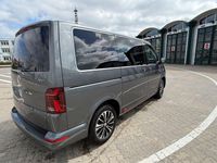 Second-hand VW Multivan Edition 204 CP (150 kW) 2021 Gri Monovolum