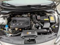 Gebraucht Hyundai i40 Premium 141 PS (103 kW) 2016 Weiß Kombi