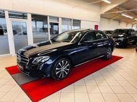Gebraucht Mercedes E300 194 PS (142 kW) 2019 Blau Limousine