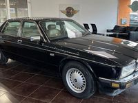 Gebraucht Jaguar XJ40 184 PS (135 kW) 1988 Schwarz Limousine