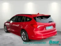 Gebraucht Ford Focus ST-Line X 150 PS (110 kW) 2022 Fantasticrot metallic (metallic) Kombi
