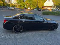 Gebraucht BMW 750 381 PS (280 kW) 2013 Schwarz Limousine