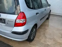 Usata Honda Jazz 82 CV (60 kW) 2002 Argento Utilitaria
