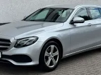 Gebraucht Mercedes E220 Avantgarde 194 PS (142 kW) 2016 Iridiumsilber Kombi