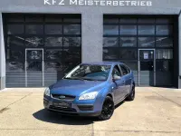 Gebraucht Ford Focus Trend 116 PS (85 kW) 2005 Blau Limousine