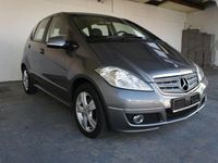 Gebraucht Mercedes A180 Avantgarde 109 PS (80 kW) 2011 Grau Limousine