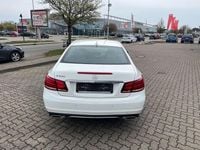 Gebraucht Mercedes E200 Sport 184 PS (135 kW) 2017 Weiß Coupé