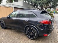 Gebraucht Porsche Cayenne 400 PS (294 kW) 2010 Schwarz SUV