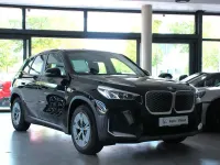 Gebraucht BMW iX1 230 kW (313 PS) 2023 Schwarz ii SUV