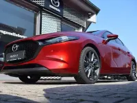 Gebraucht Mazda 3 Takumi-Line 140 PS (102 kW) 2025 Rot Limousine